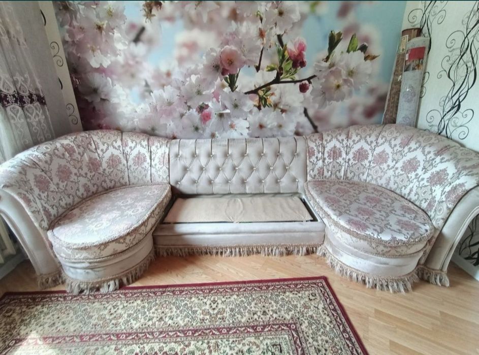 Продам гостевой диван