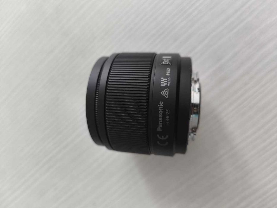Объектив Lumix 25 1.7 m4/3