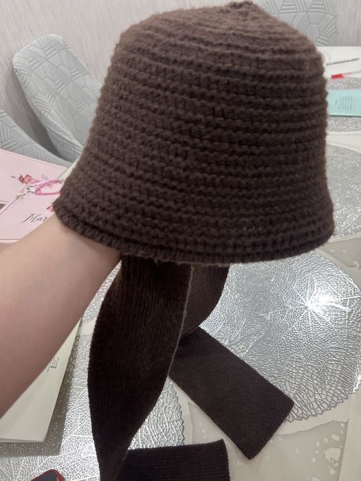 Шапка с шарфом 7500тг