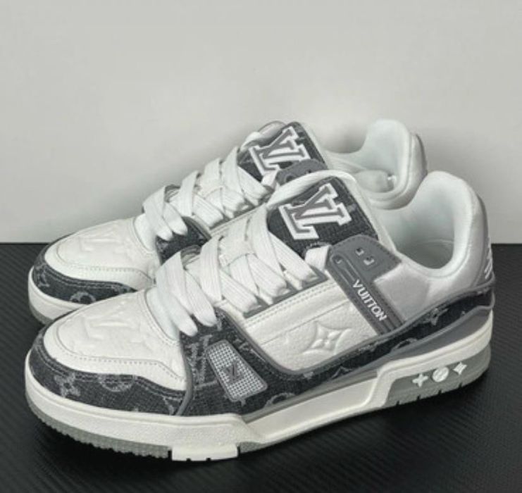 Adidasi Louis Vuitton noi cu cutie n 42