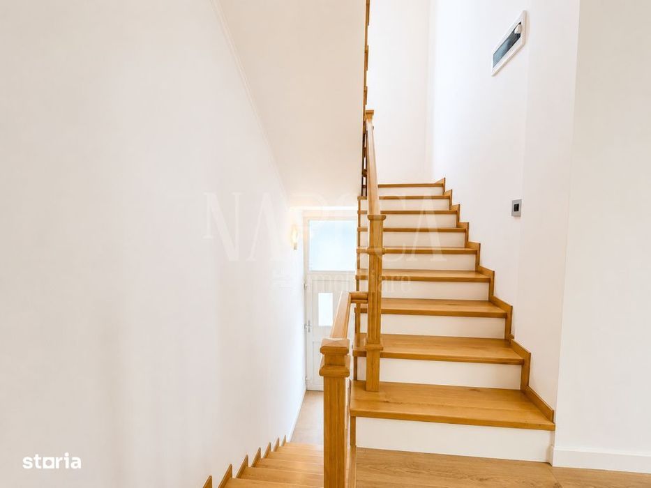 Casa 4 camere de vanzare in Floresti
