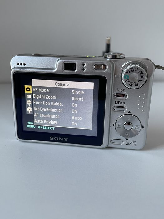 Aparat Foto Digital SONY Cyber-Shot DSC-W55 Silver 7.2 MP Senzor CCD 3x Optical Zoom