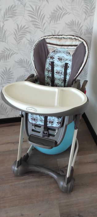 Продам детский стол