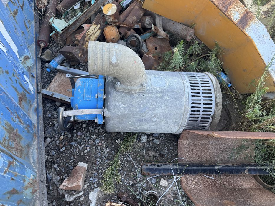 Погружной насос