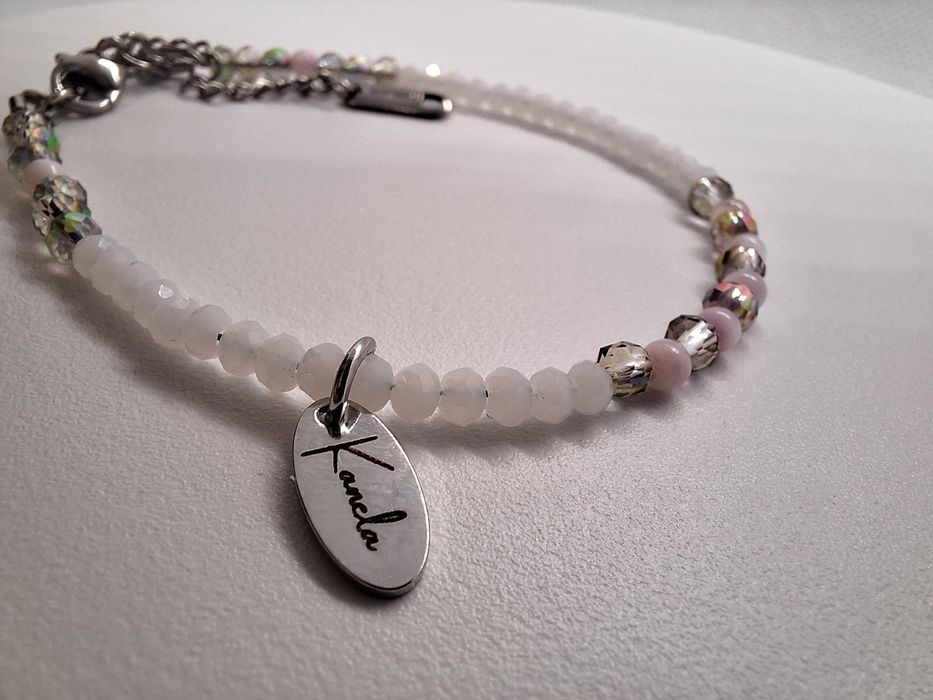 Колиета и гривни от естествени камъни  по поръчка