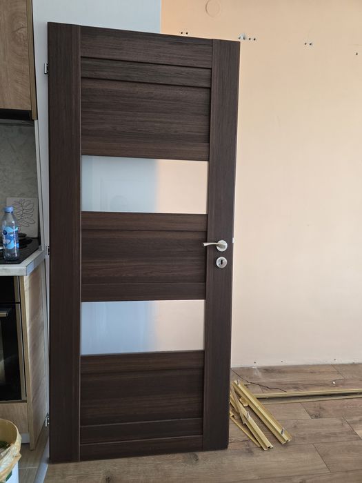 Интериорна врата