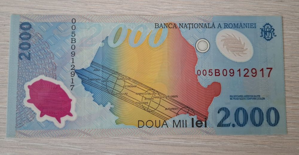 Monezi vechi + o bancnotă 2000 lei cu eclipsa