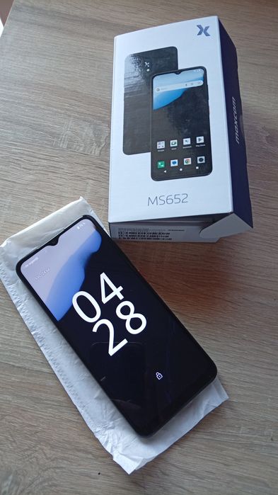 Urgent Telefon Maxcom