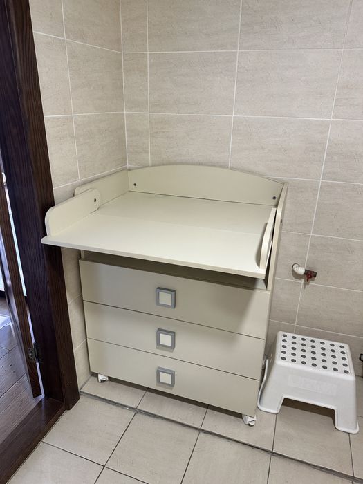 Пелинальный столик