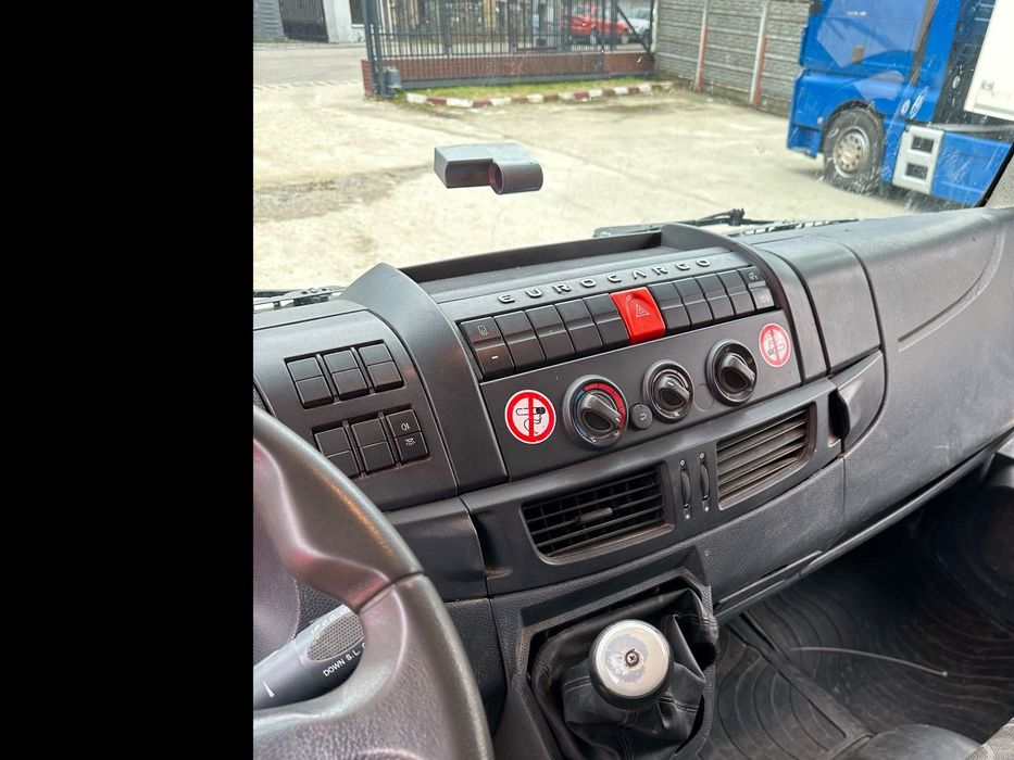 Iveco Eurocargo 7,5t platforma E5