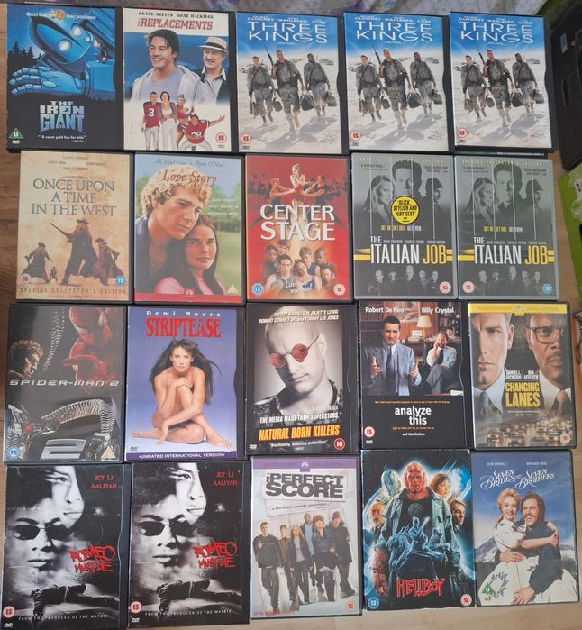 Английски издания с български субтитри