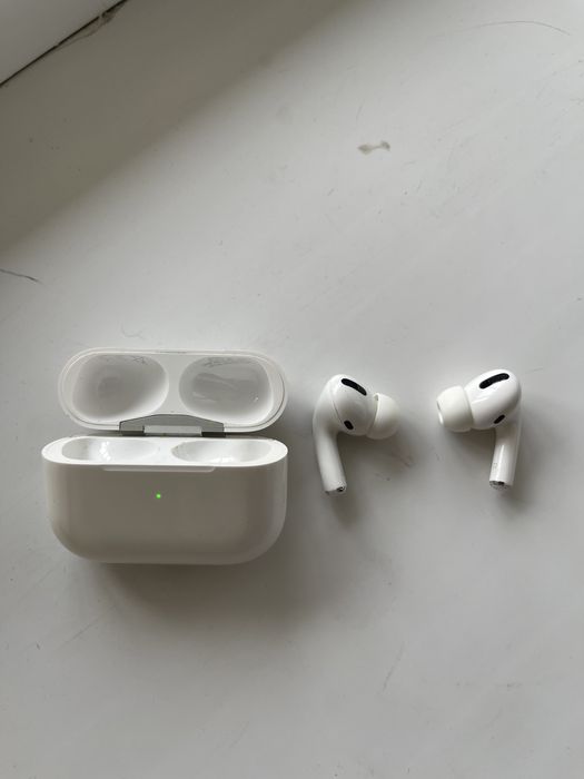 эйрподс про