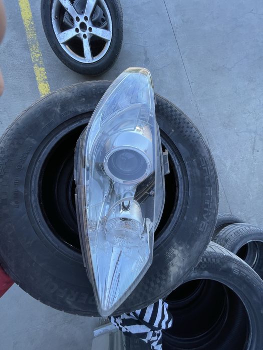 Фар Seat Exeo завиващ