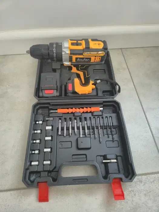 Bormașină cu acumulatori