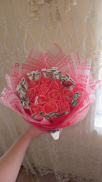 Buchet trandafiri roșii din spumă