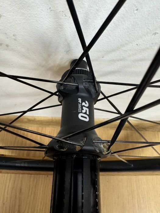 DT Swiss GR 1600 SPLINE 25 Wheelset - 28"