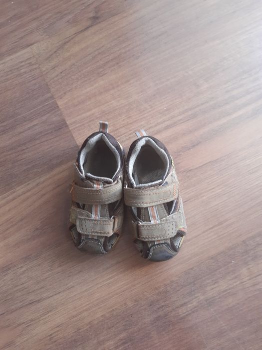 Сандалии детские