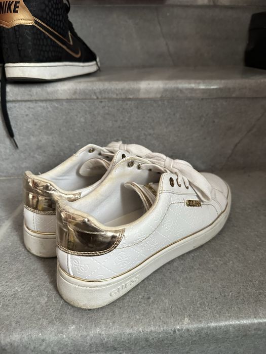 Дамски обувки Guess