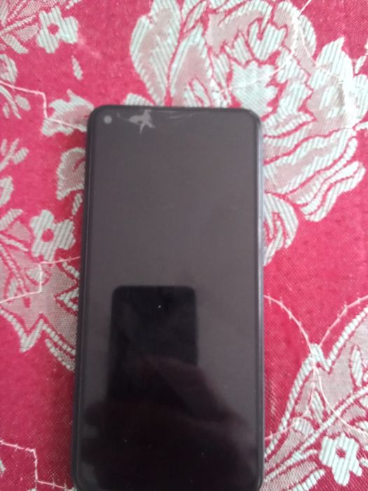 Продам телефон Редми нот9