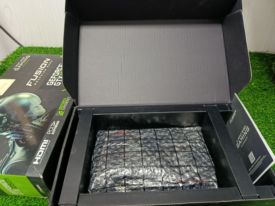 GTX 1050 TI / 4 gb