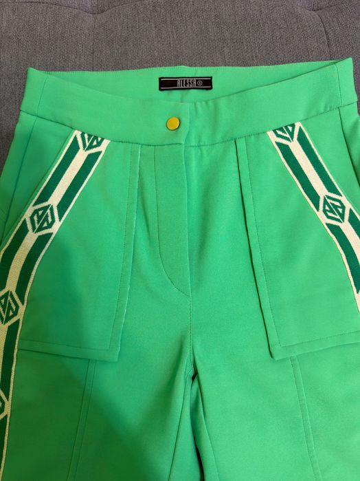 Комплект яке и панталон Алеса