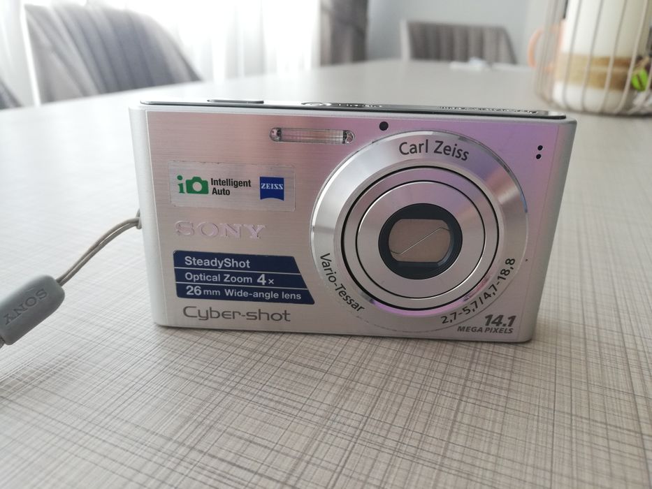 Sony Cyber - Shot  DSC- W320