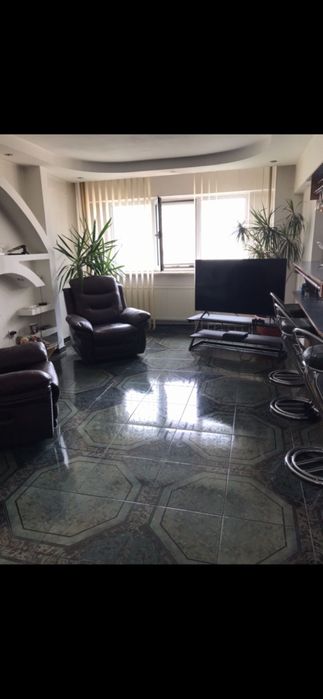 Vând duplex 3 camere