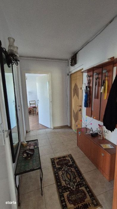 Apartament 3 camere | 67 mp | Etaj 3/4 | 2 balcoane | Centrală nouă