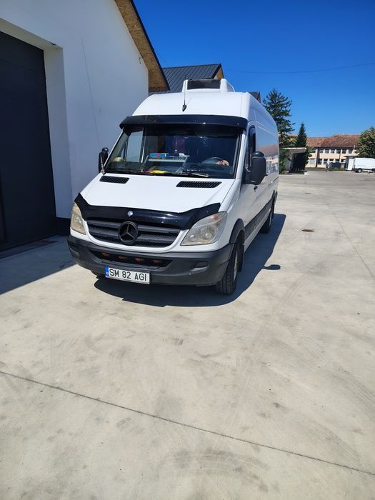 Vând Mercedes Sprinter