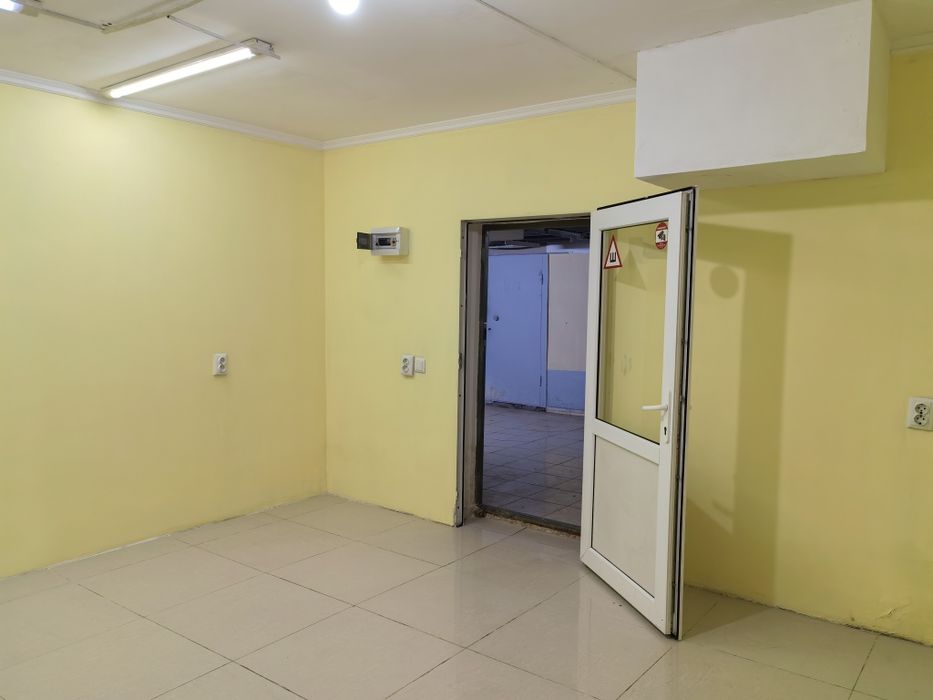 Продам помещение 17.5 квадратных