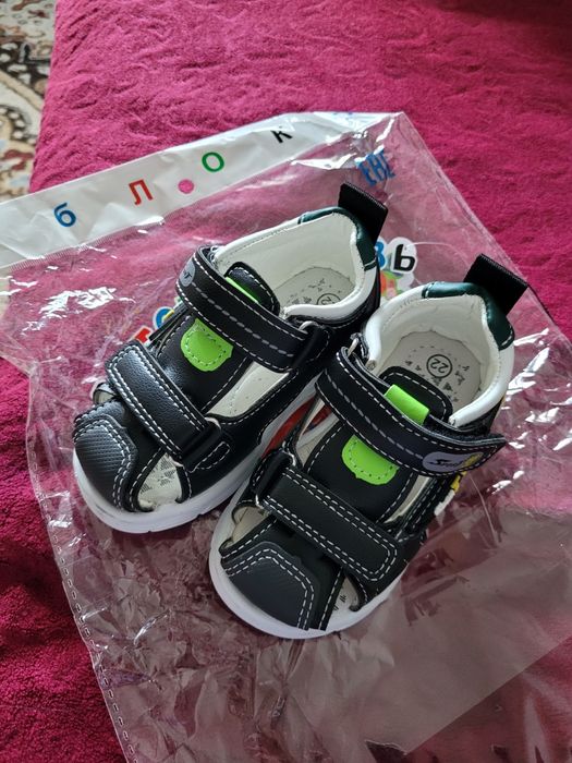 Сандали на мальчика