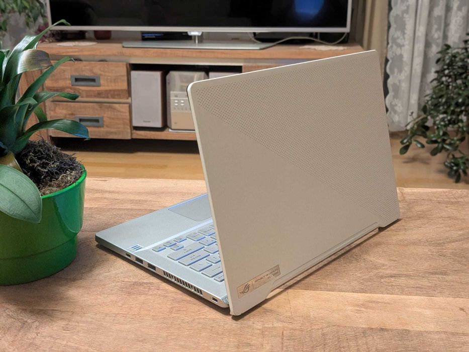Laptop Gaming ASUS ROG Zephyrus G14 Ryzen 9 4900HS, RTX 2060 Max-Q