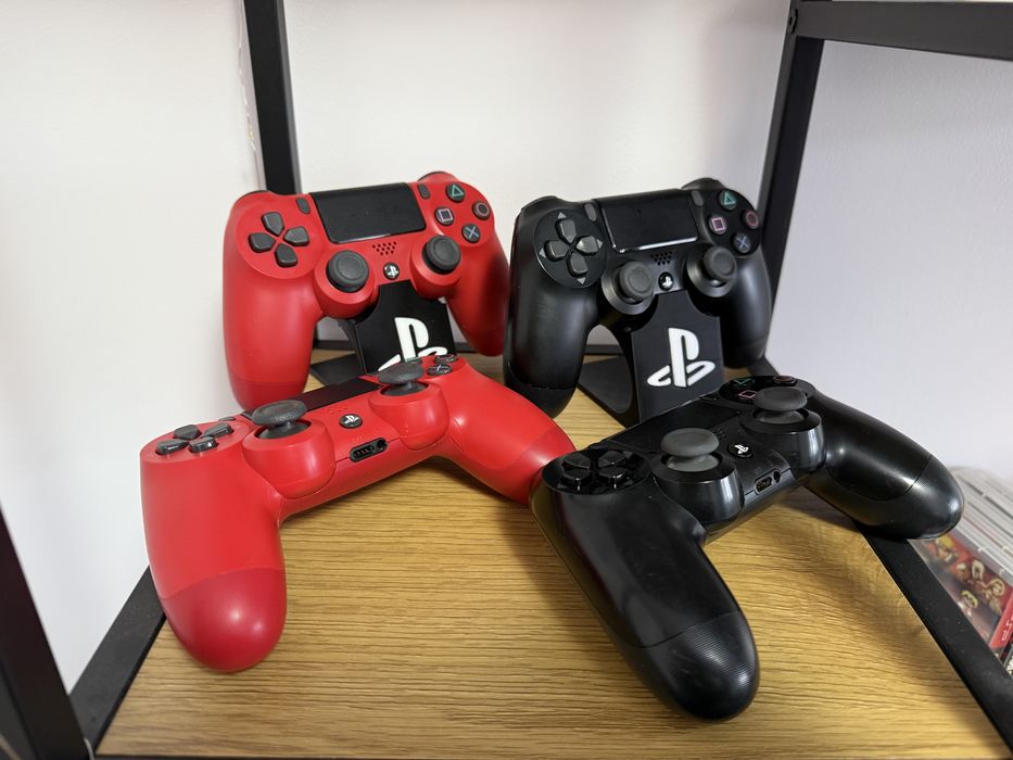 Reparații Controllere PS4/PS5 — Stick Drift, Mentenanță & Alte Defecte