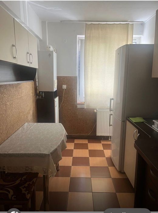 Apartament  de inchiriat