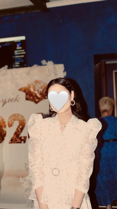 Продам платье женское