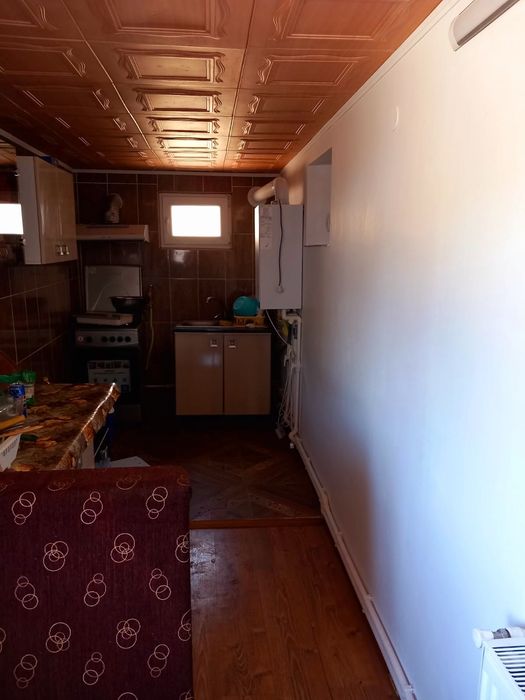 Casă spațioasă comuna Furculești, județul Teleorman