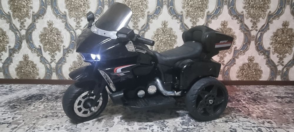 Болалар учун мотоцикл сотилади