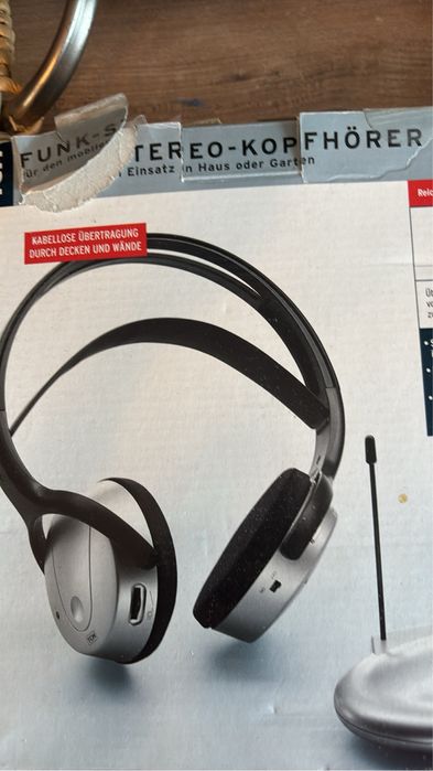 Слушалки нови, неупотребявани