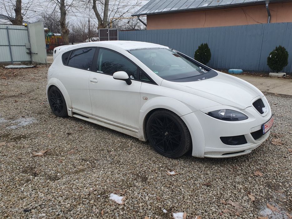 Seat Leon     2008