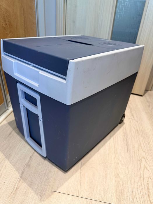 Хладилнa чанта Mobicool - , 48л, 12V студено