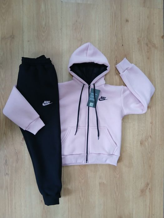 Ватирани детски екипи Nike -от 1 до 16 години