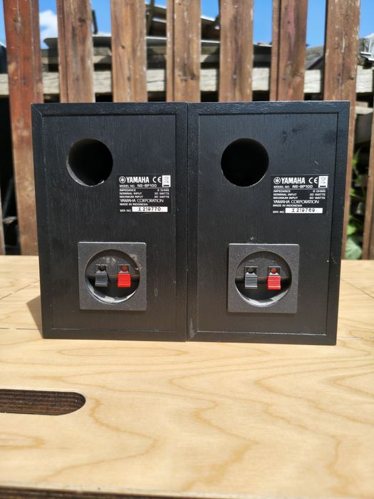 Boxe Yamaha NS BP-100