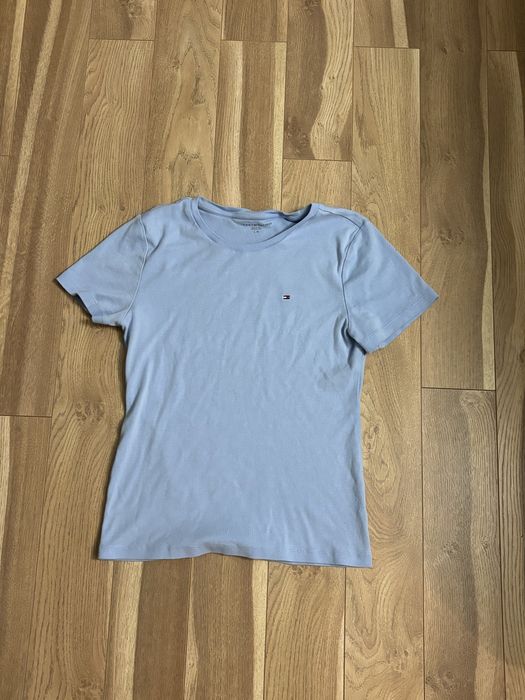 Tommy Hilfiger дамска Basic Tee – Clean Look
