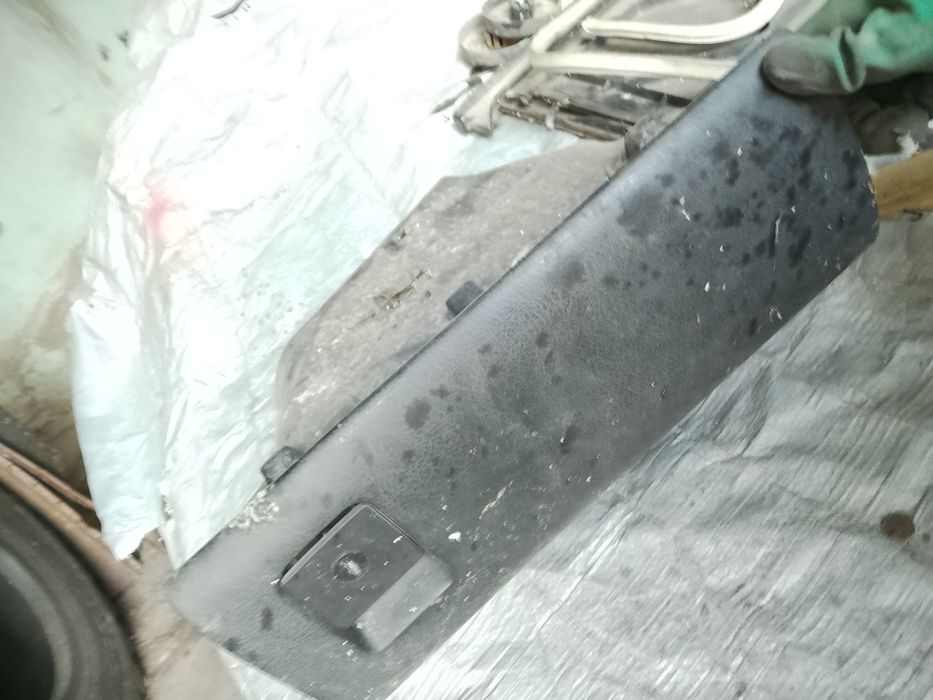 Запчасти на Passat B3