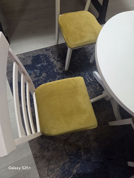 Masa living +set 6 scaune