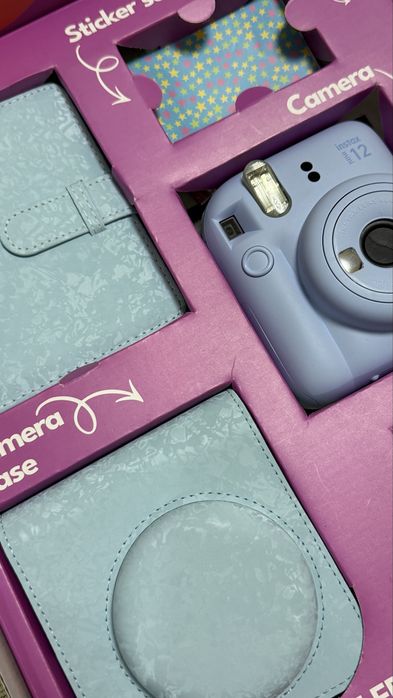 камера instax mini 12 новый