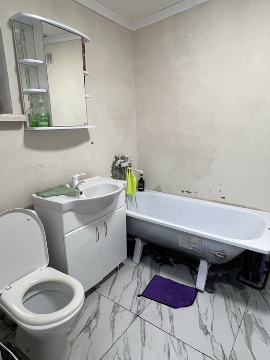 Еркінқала-2 ден 2 бөлмелі времянка сатылады.