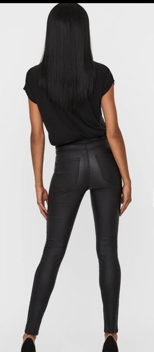 Нов панталон на Vero Moda размер XS