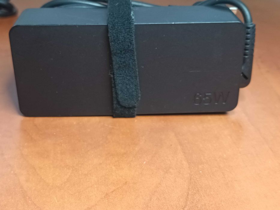 Incarcator alimentator adaptor original laptop Lenovo 65W USB C