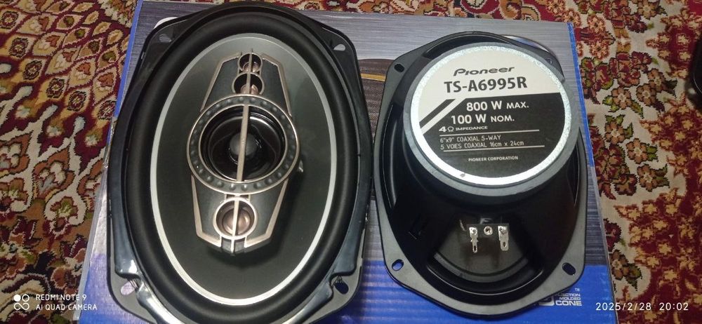 Pioner 800 w. Chiqarishi balan. Tiniq.